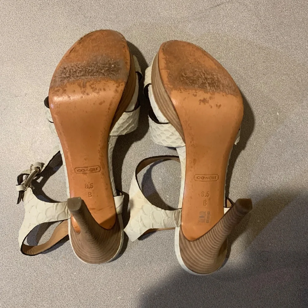 Coach Ivory Snakeprint Leather Platform High Sandals sz 8.5 B